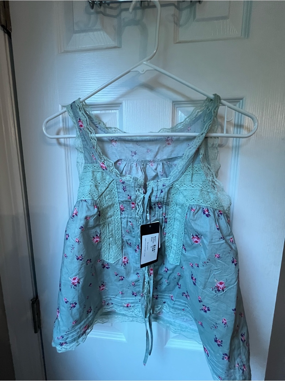 Amazon Mint Floral Lace-Trim Tie-Front Camisole